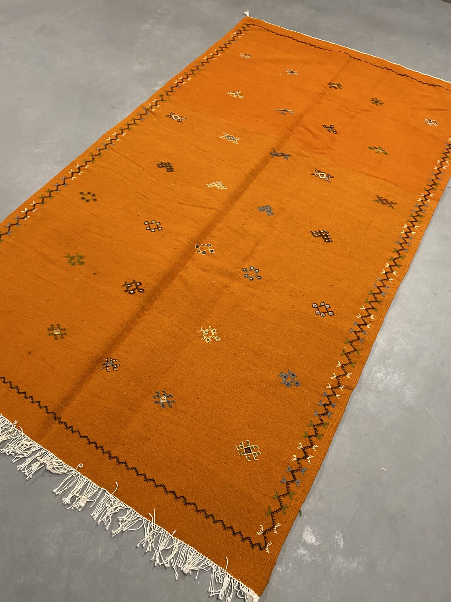 Akhnif Taznakht Rug 255 x 142 - Moroccan Beni Ouarain rug