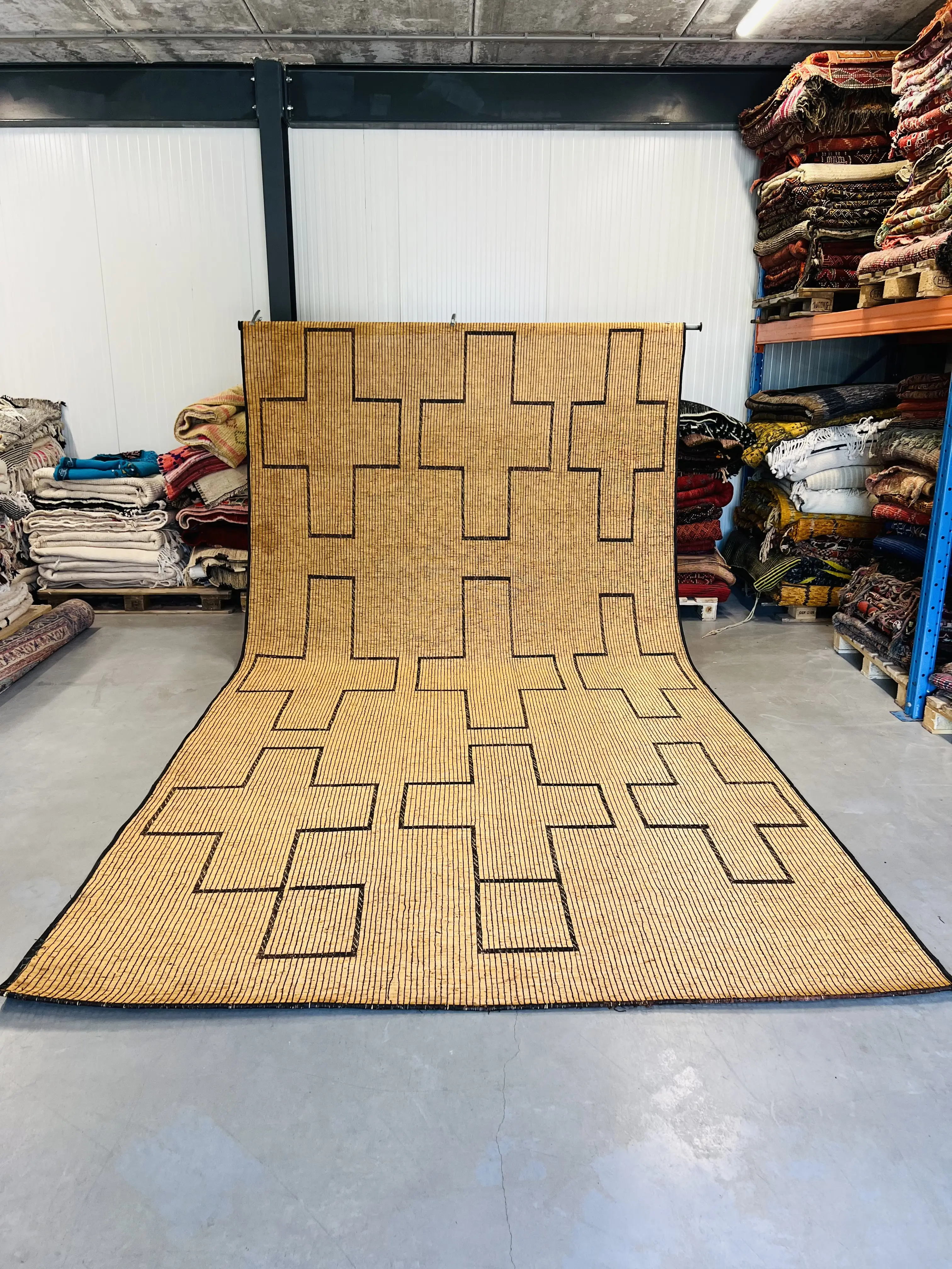 Vintage Tuareg Mat 481 x 236 - Moroccan Beni Ouarain rug