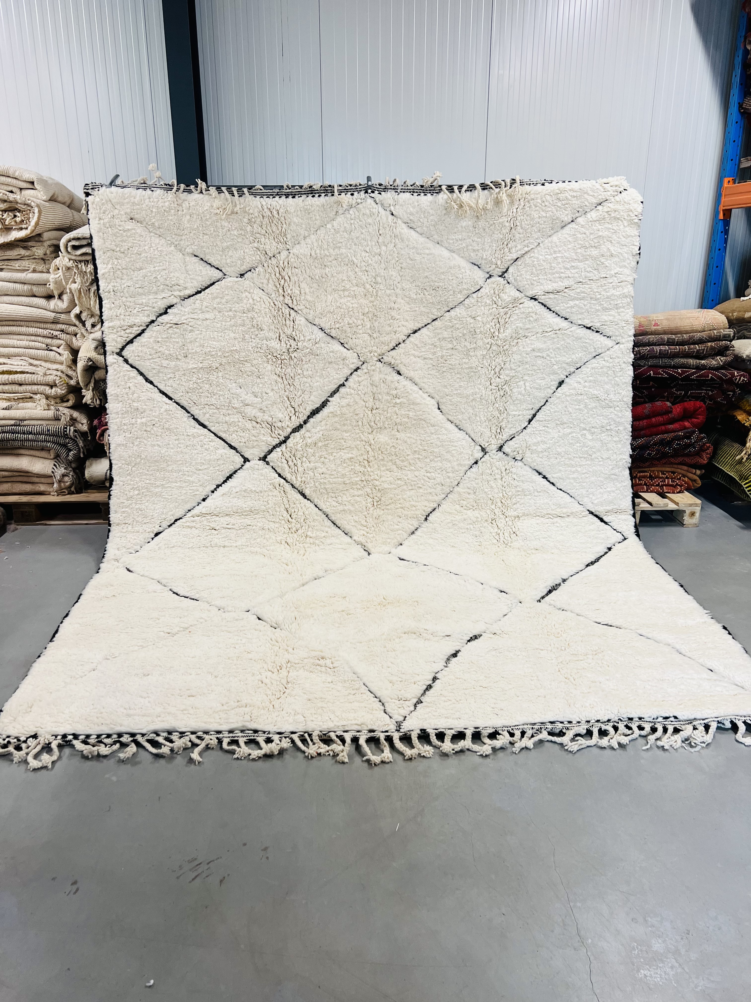 Modern Beni Ouarain 3 Customized - Moroccan Beni Ouarain rug