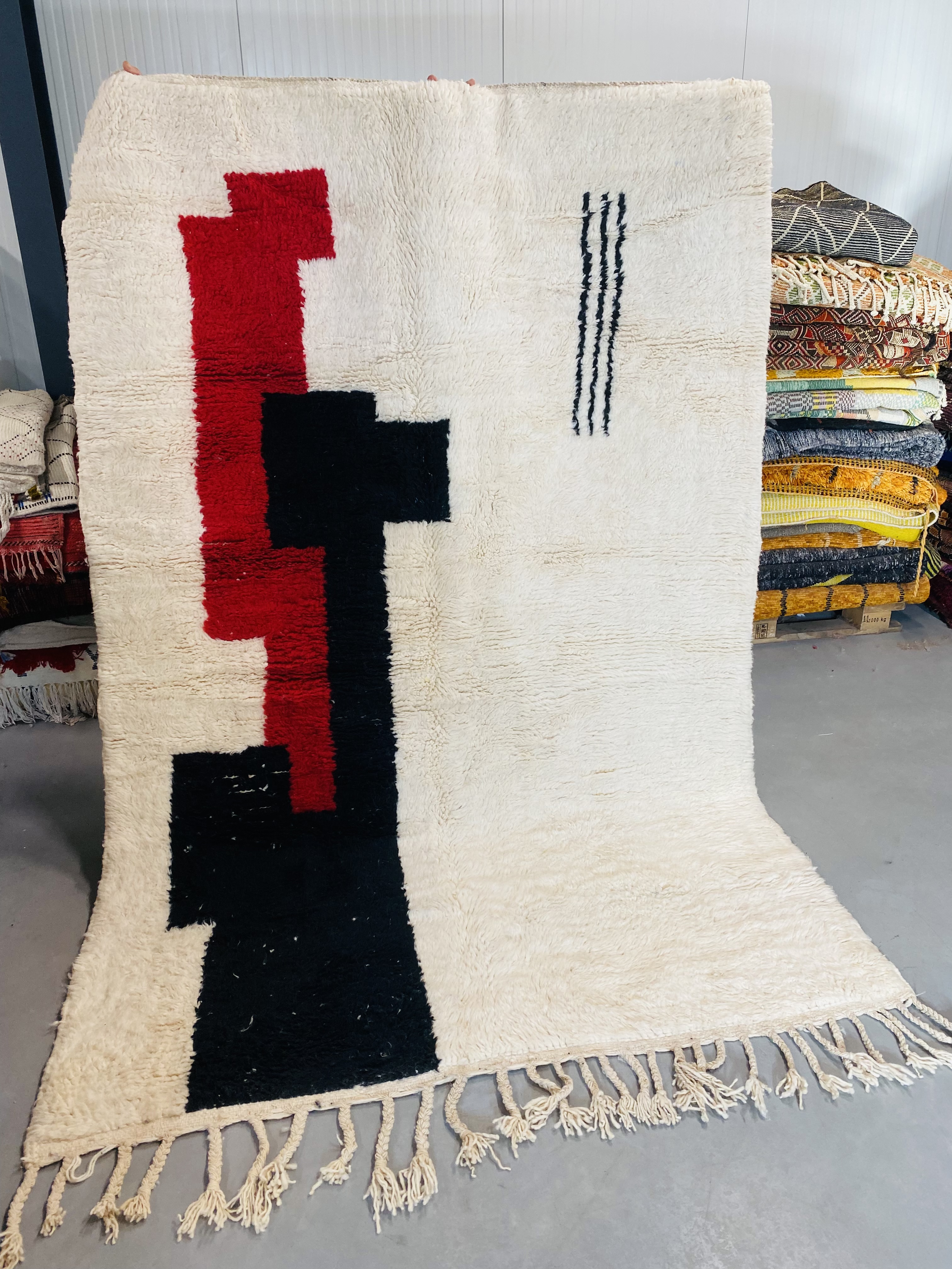 Modern Beni Ouarain Alif Customized - Moroccan Beni Ouarain rug