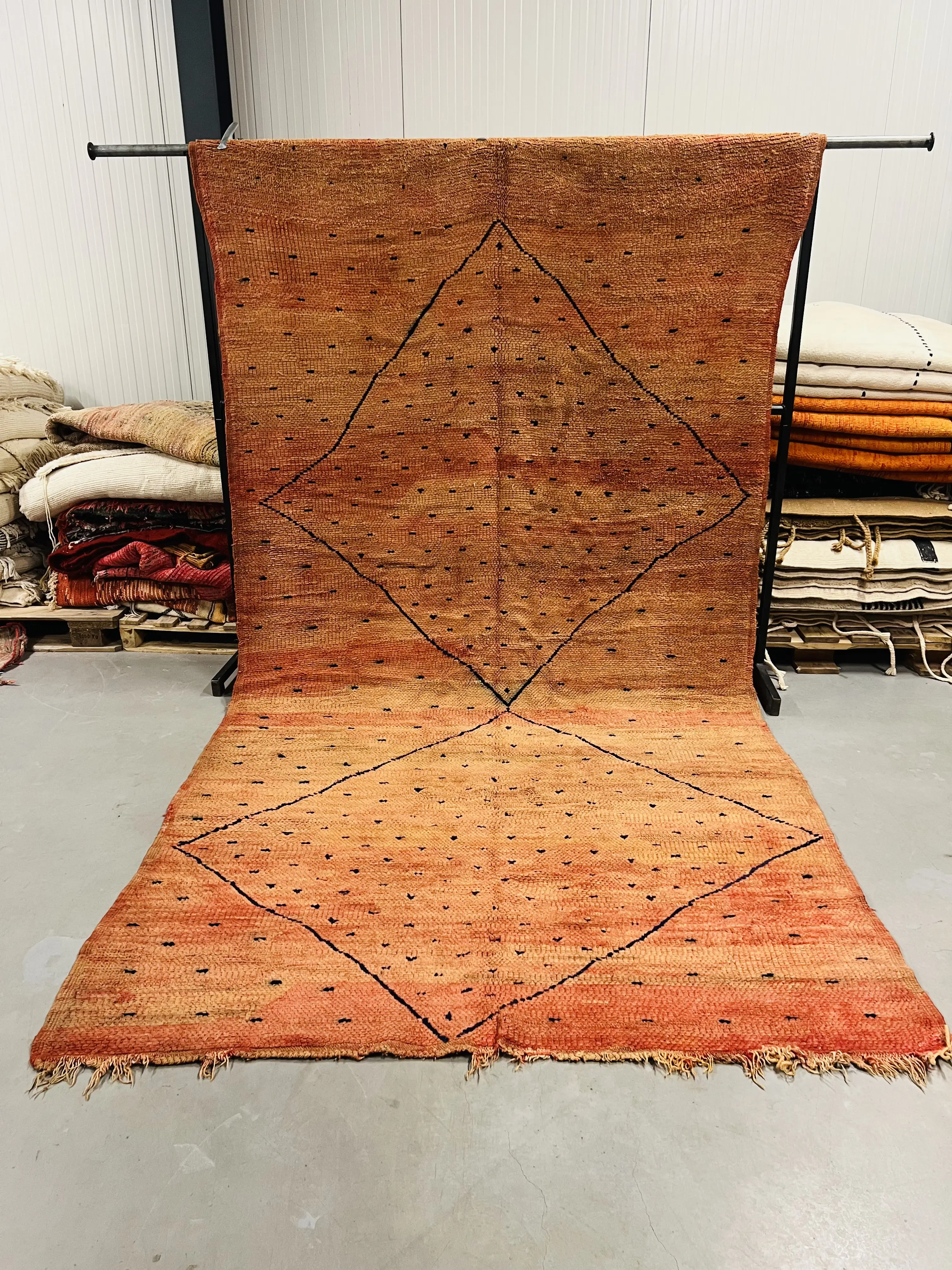 Vintage Boujaad Rug 326 x 177 - Moroccan Beni Ouarain rug