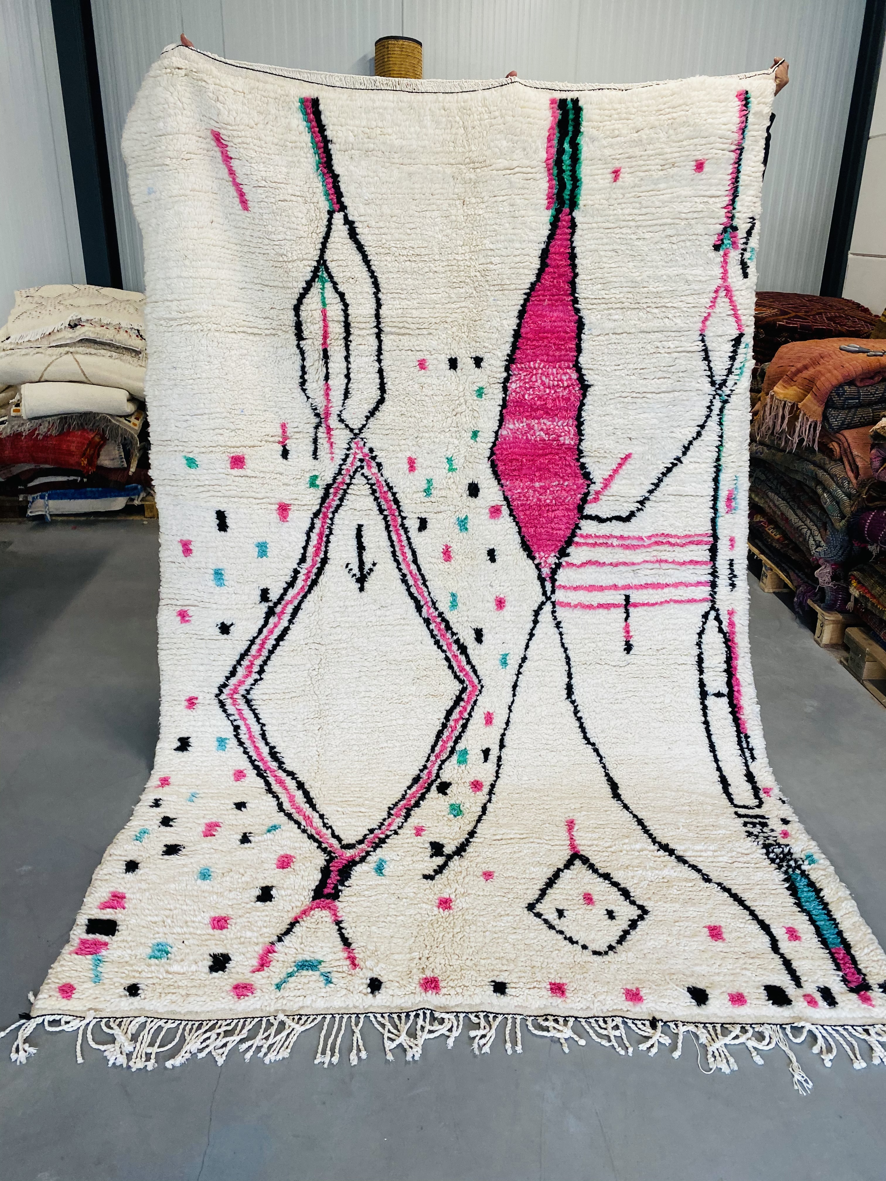 Azilal Rug 284 x 194 - Moroccan Beni Ouarain rug