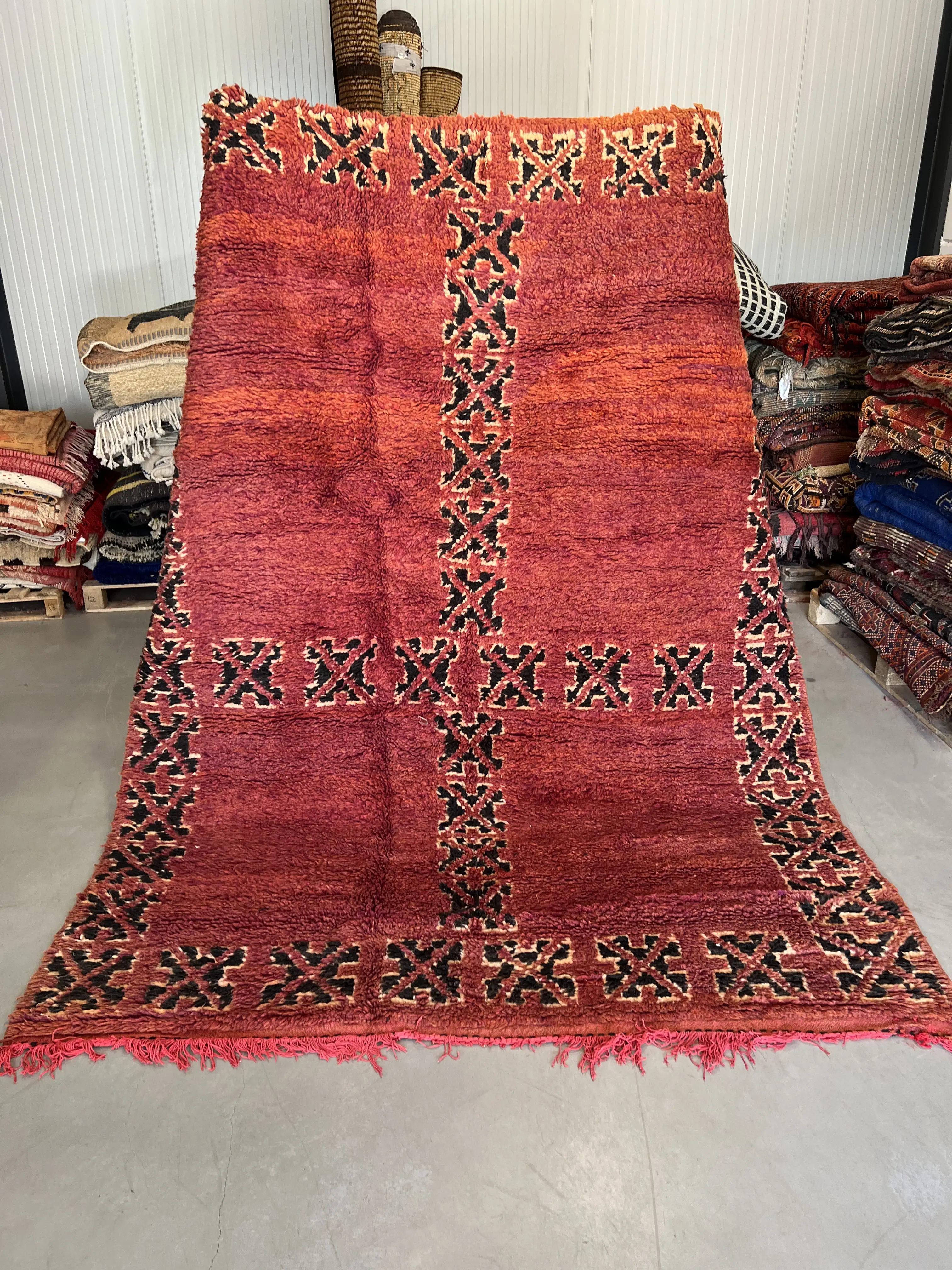Vintage Atlas rug 261 x 198 - Moroccan Beni Ouarain rug