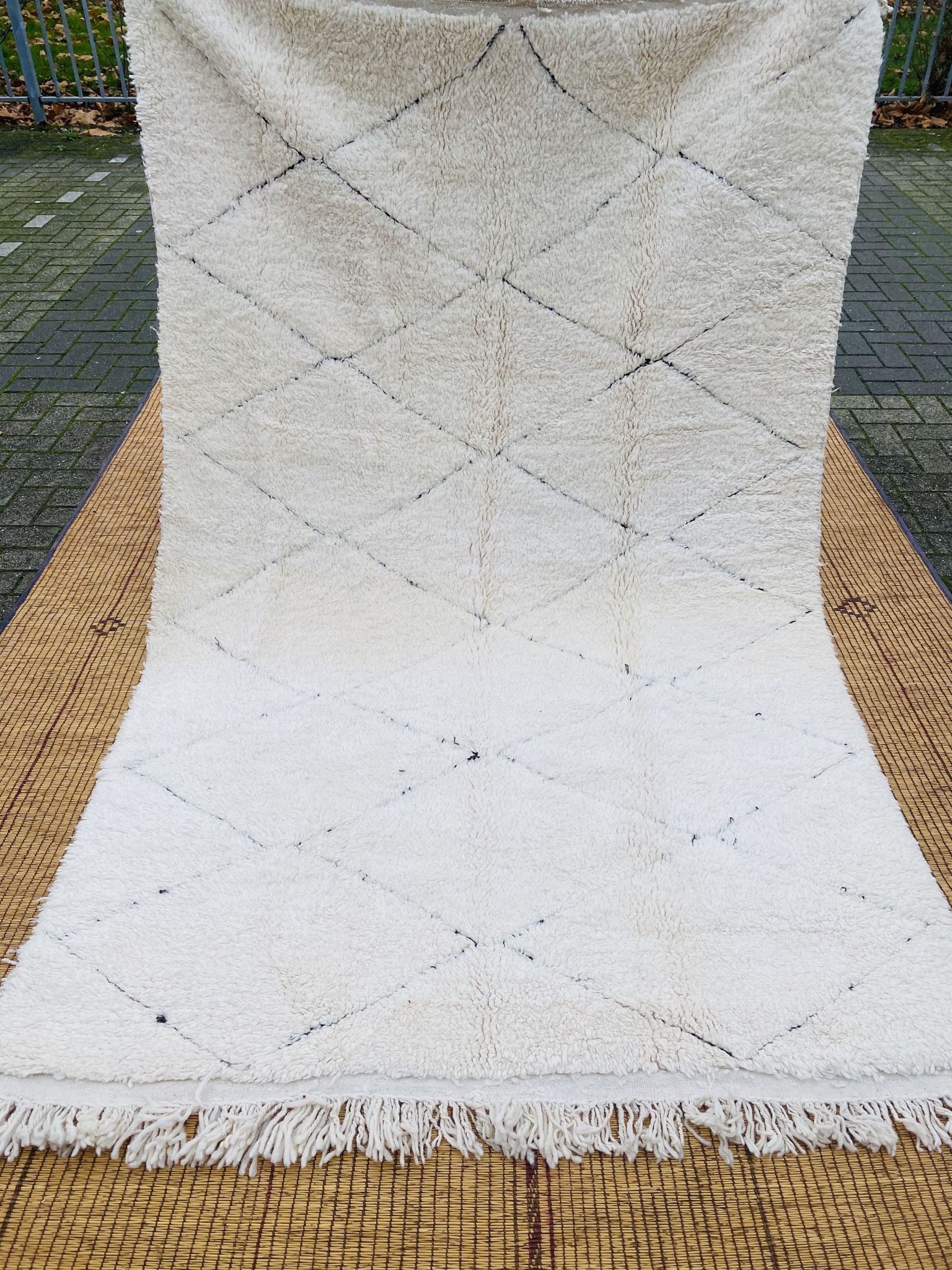 Modern Beni Ouarain 246 x 151 - Moroccan Beni Ouarain rug