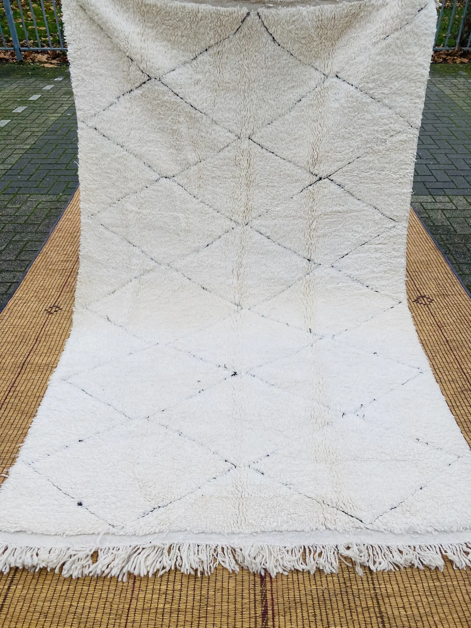 Modern Beni Ouarain 246 x 151 - Moroccan Beni Ouarain rug