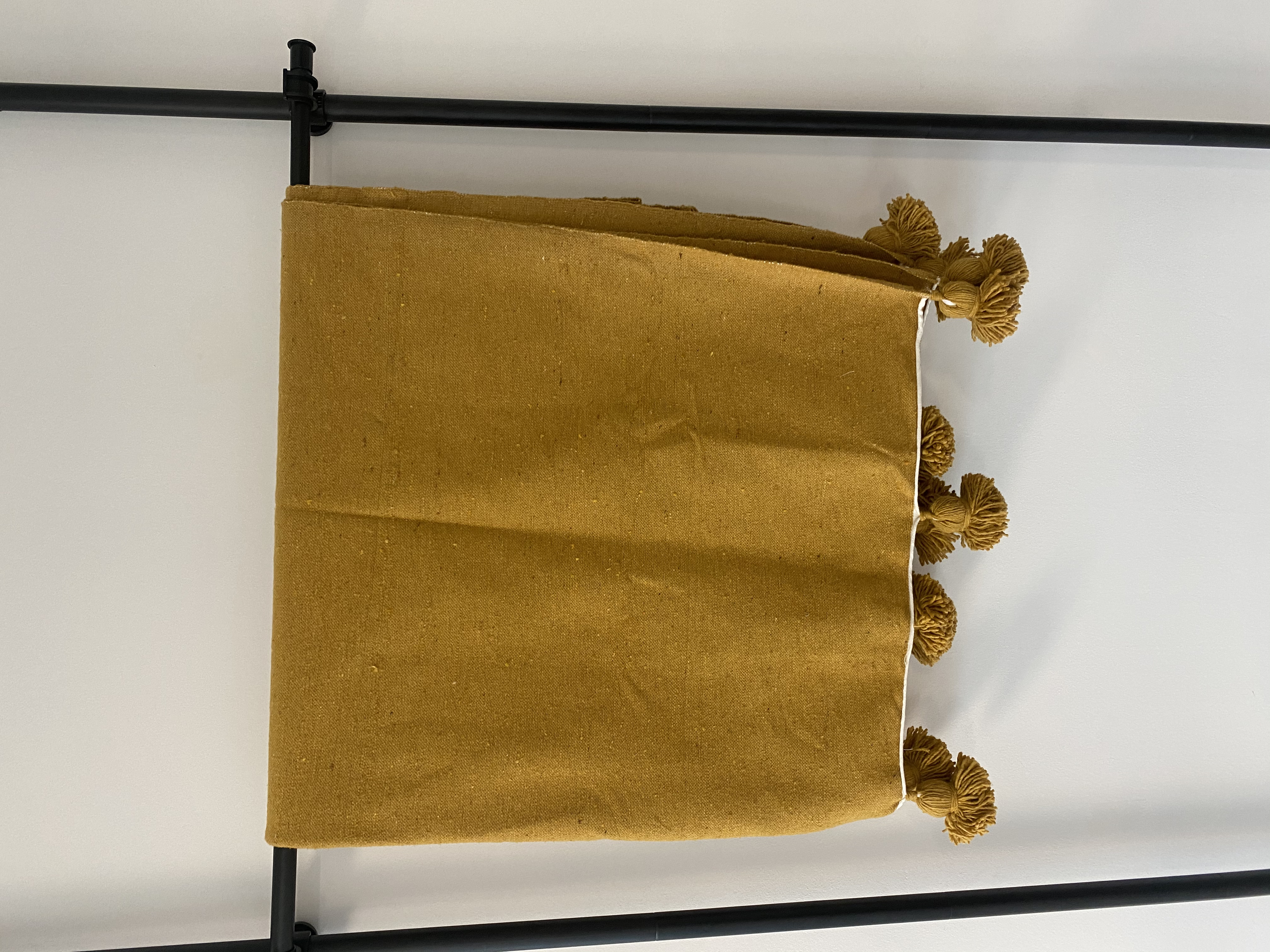 Pom Pom Blanket Black 2.5 x 1.5 Oker - Moroccan Beni Ouarain rug