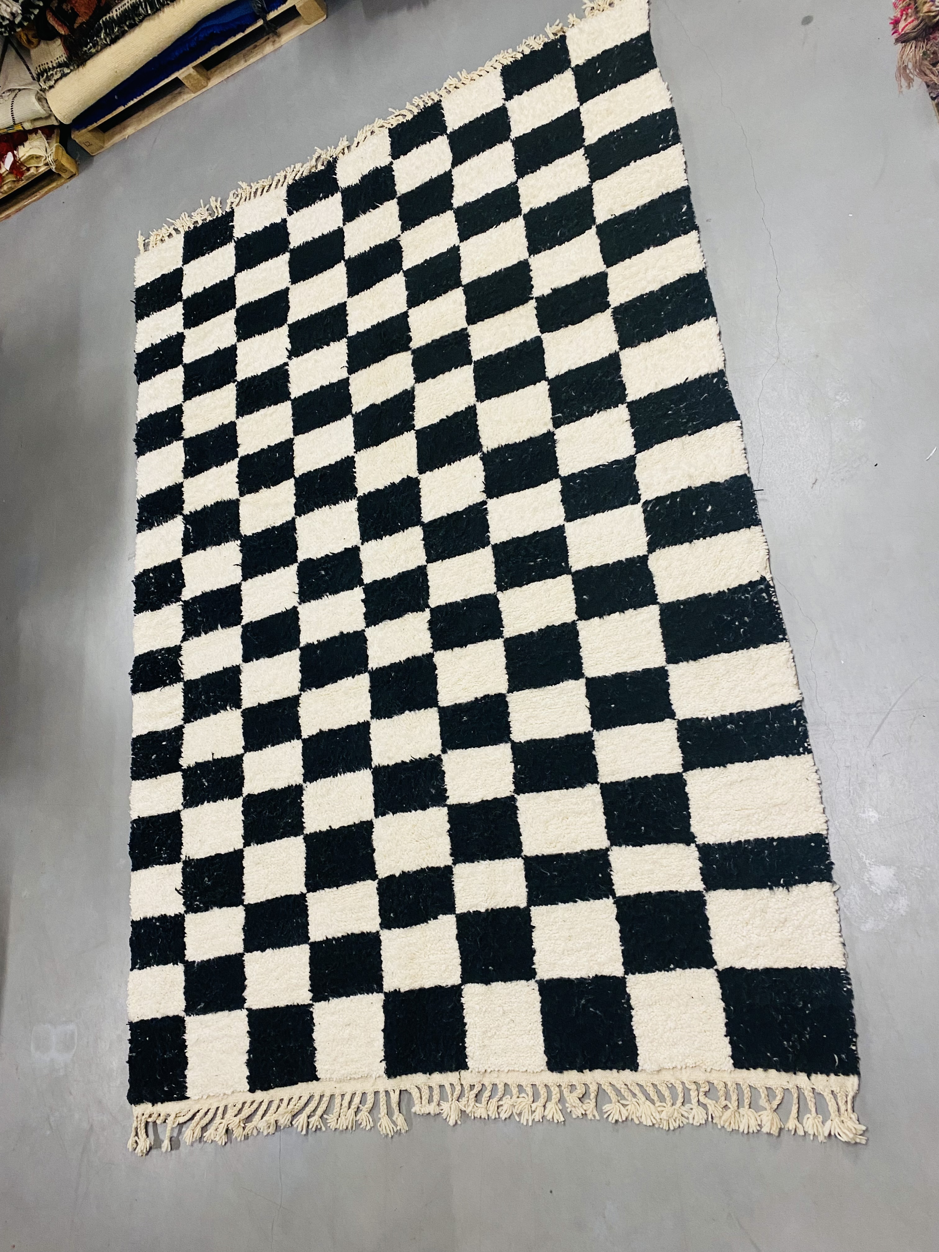 Modern Beni Ouarain 298 x 205 - Moroccan Beni Ouarain rug