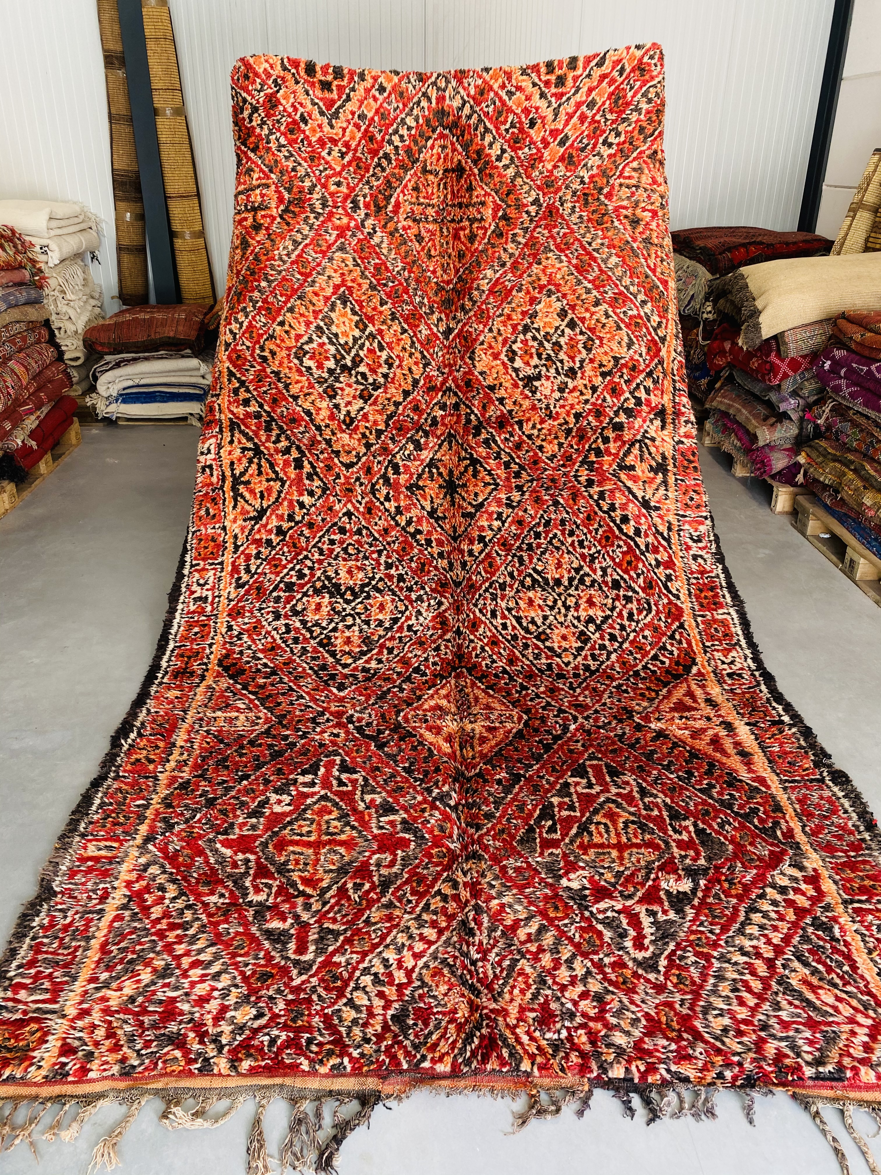 Beni Mguild Rug 360 x 230 - Moroccan Beni Ouarain rug