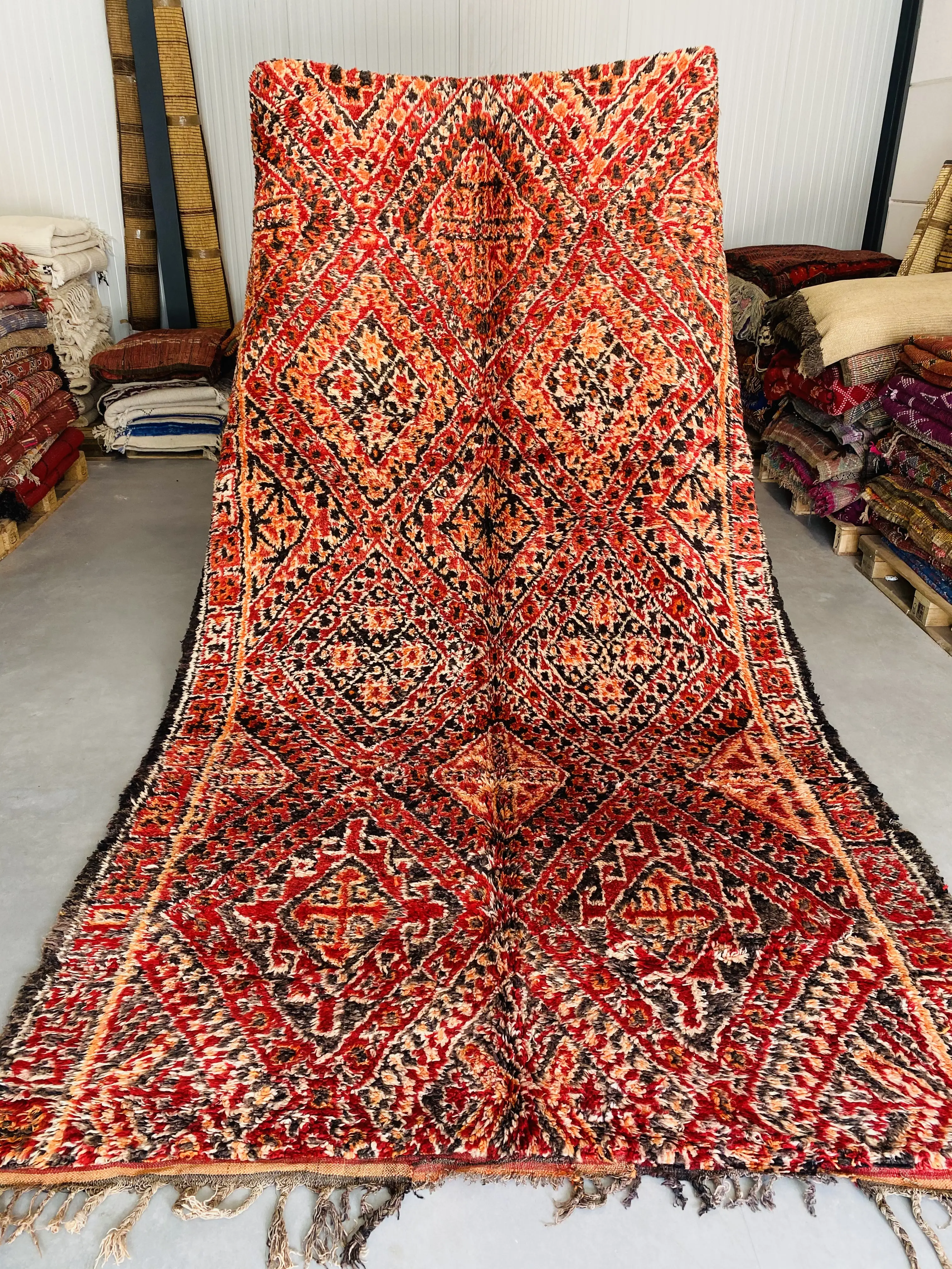 Beni Mguild Rug 360 x 230 - Moroccan Beni Ouarain rug