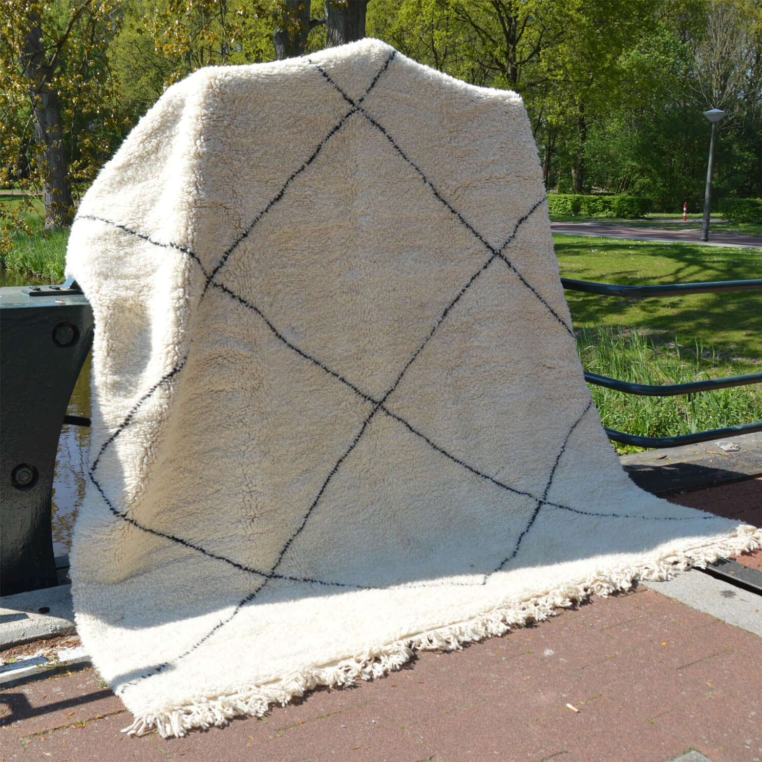 Beni Ouarain Rug 350 x 250 - Moroccan Beni Ouarain rug