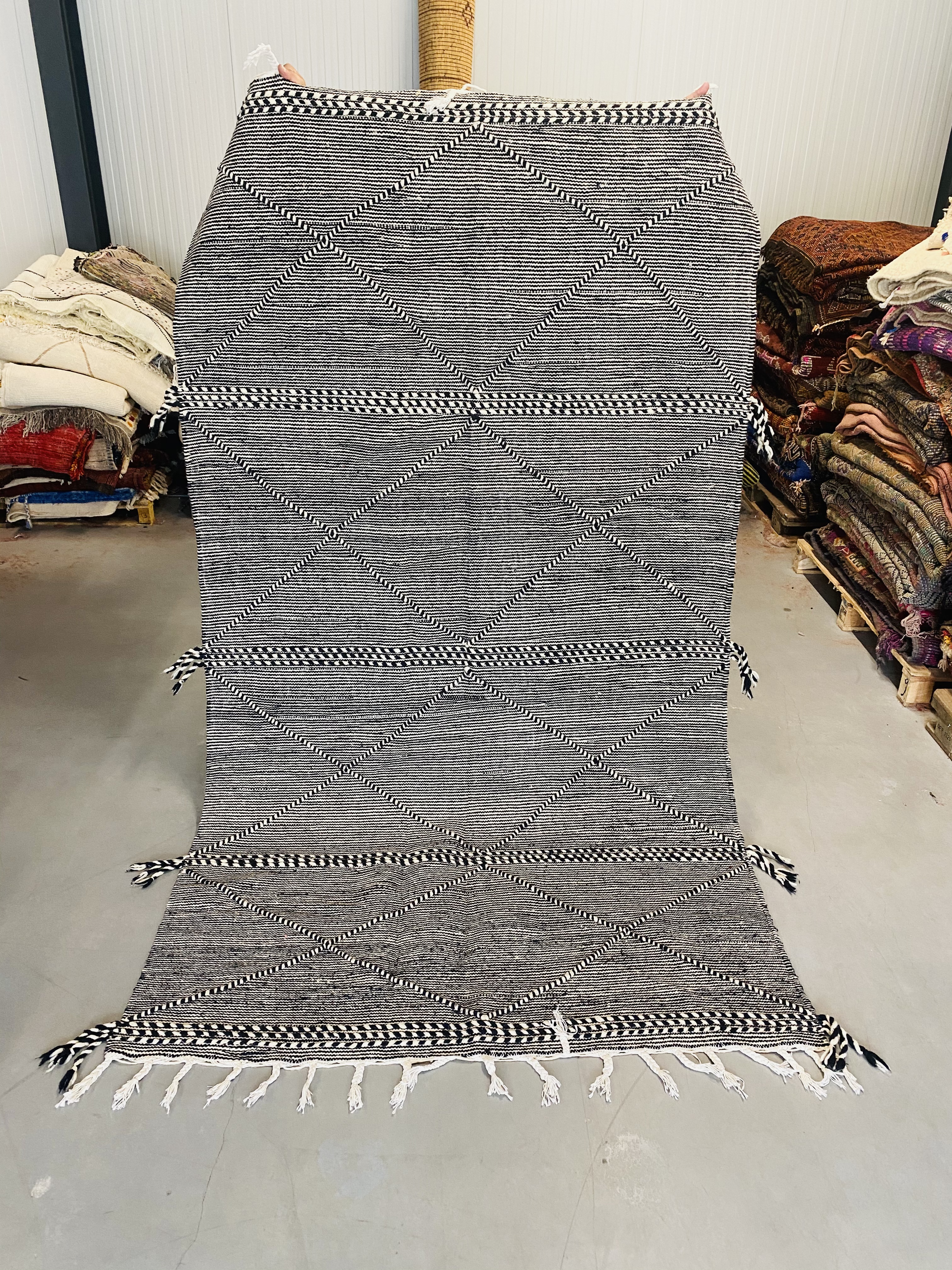 Zanafi Kilim 266 x 155 - Moroccan Beni Ouarain rug