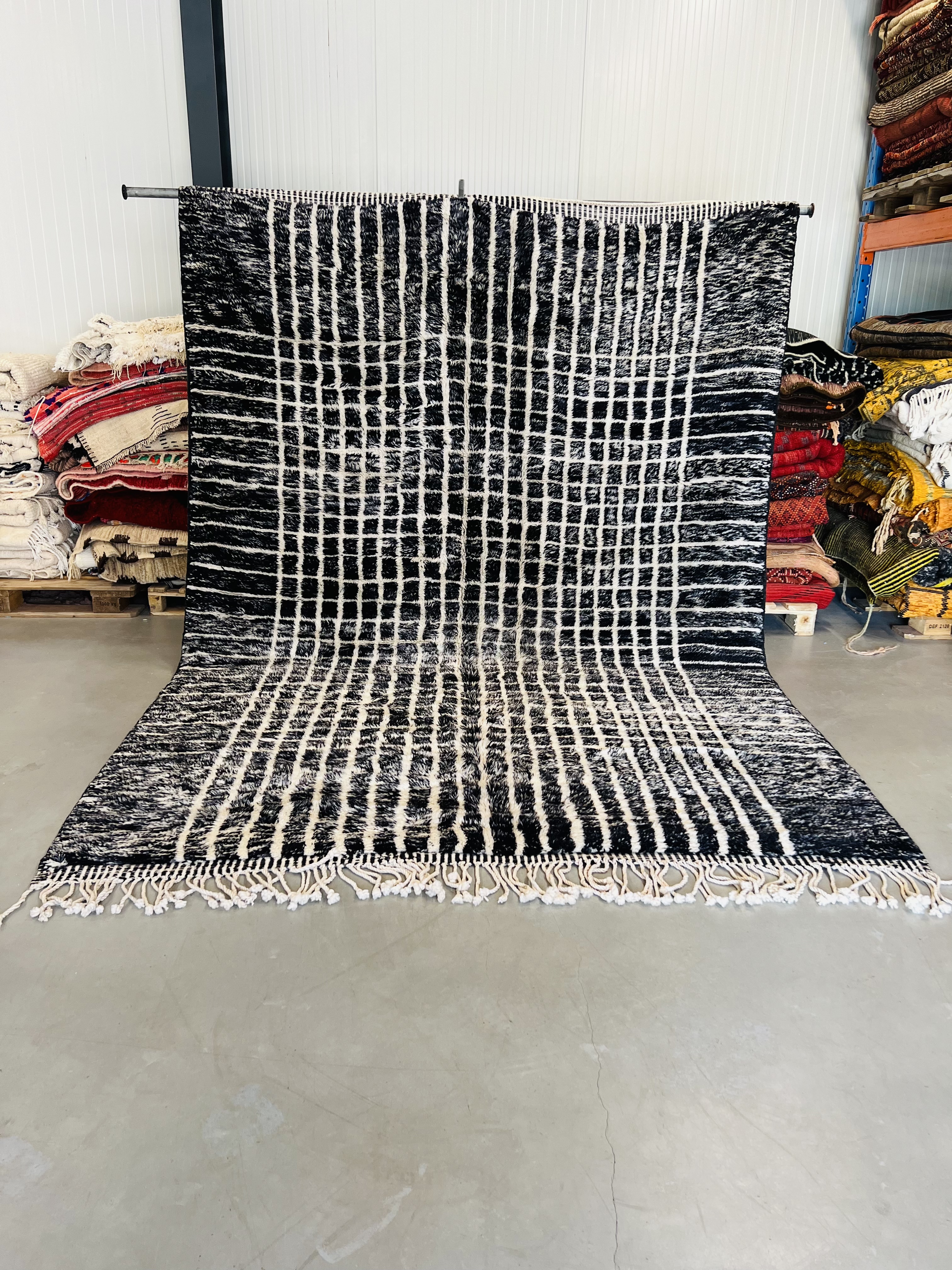 Beni Mrirt Rug Customized 35 - Moroccan Beni Ouarain rug