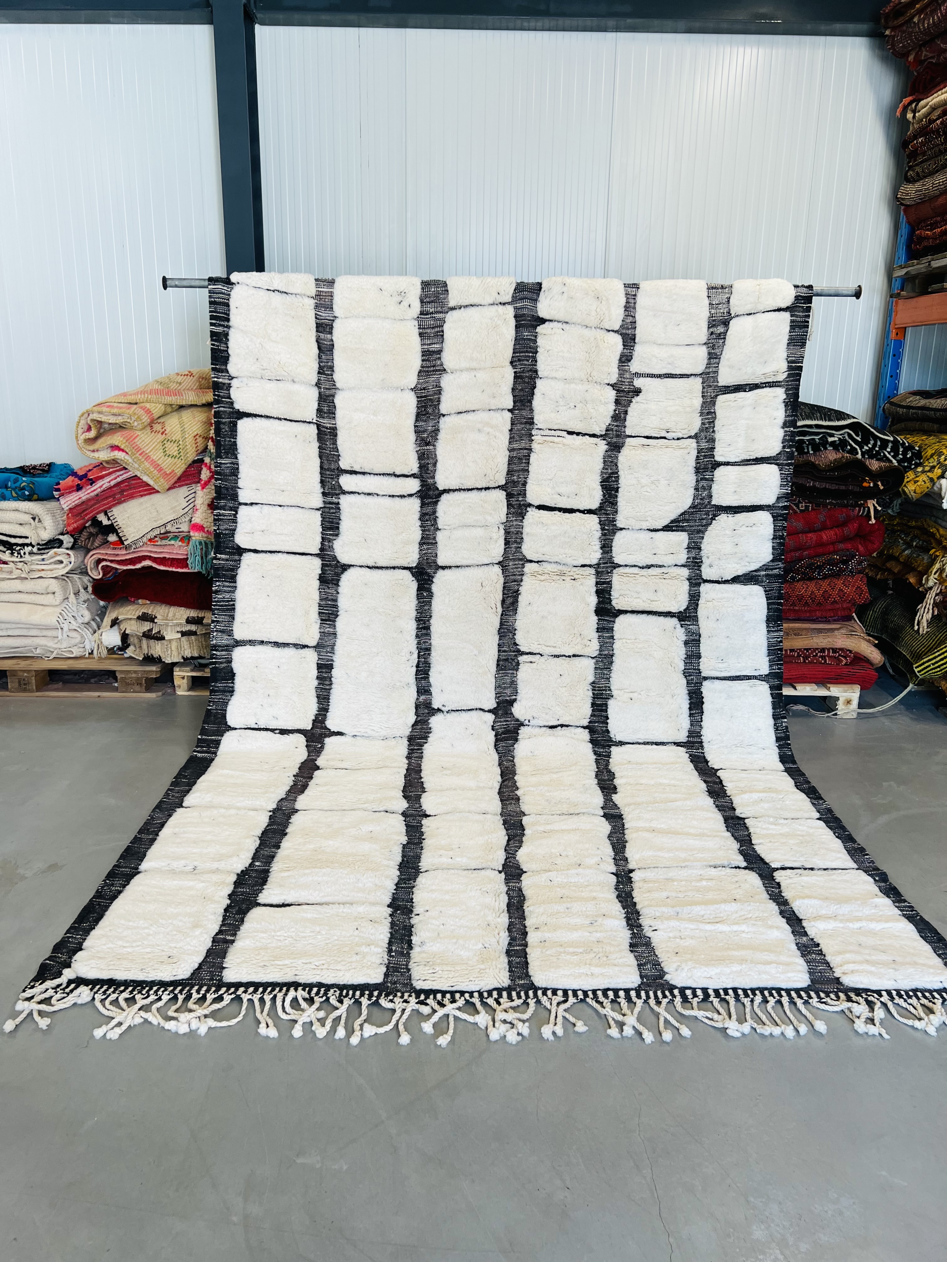 Beni Mrirt Rug 323 x 221 Pre Order - Moroccan Beni Ouarain rug