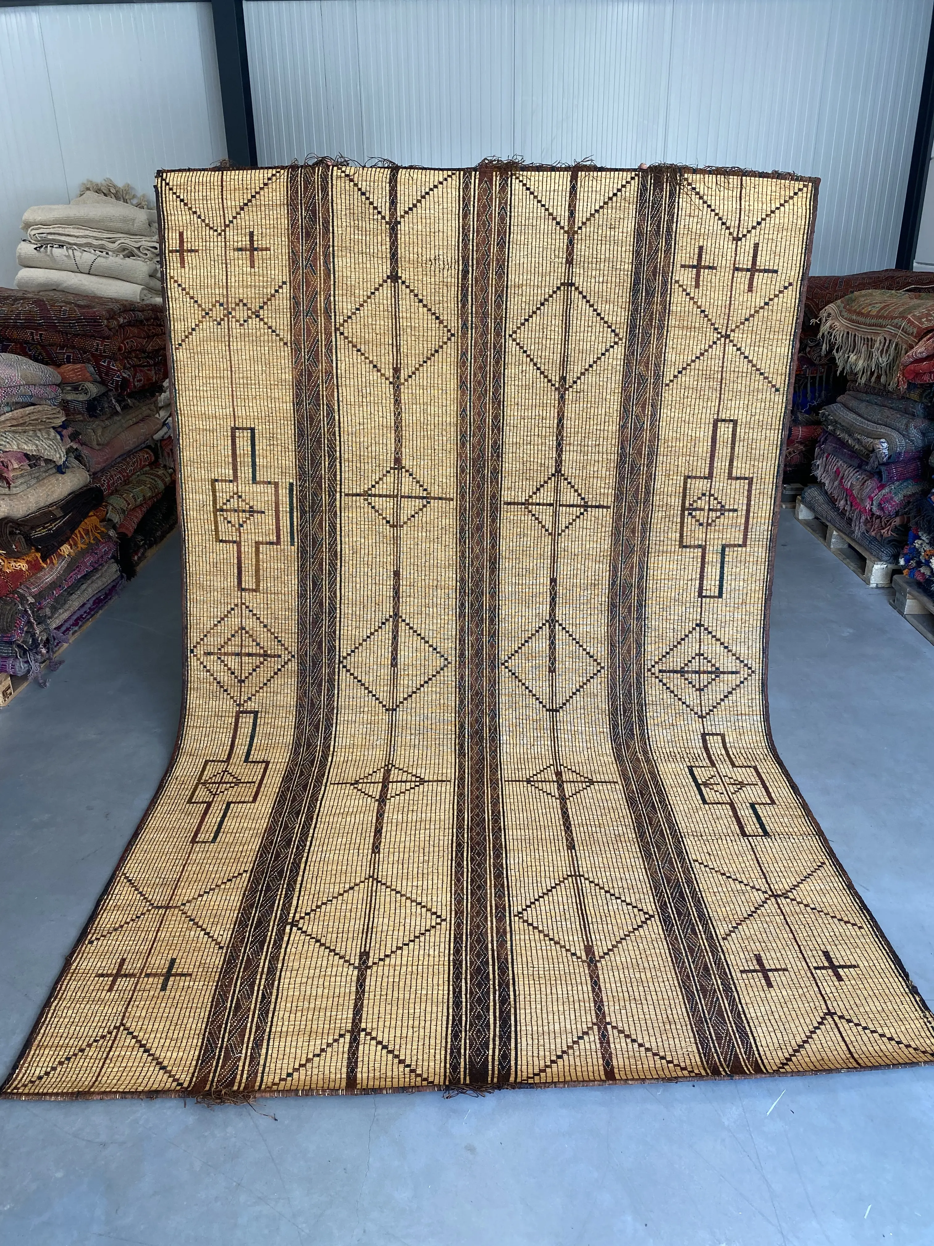 Tuareg Mat 345 x 210 - Moroccan Beni Ouarain rug