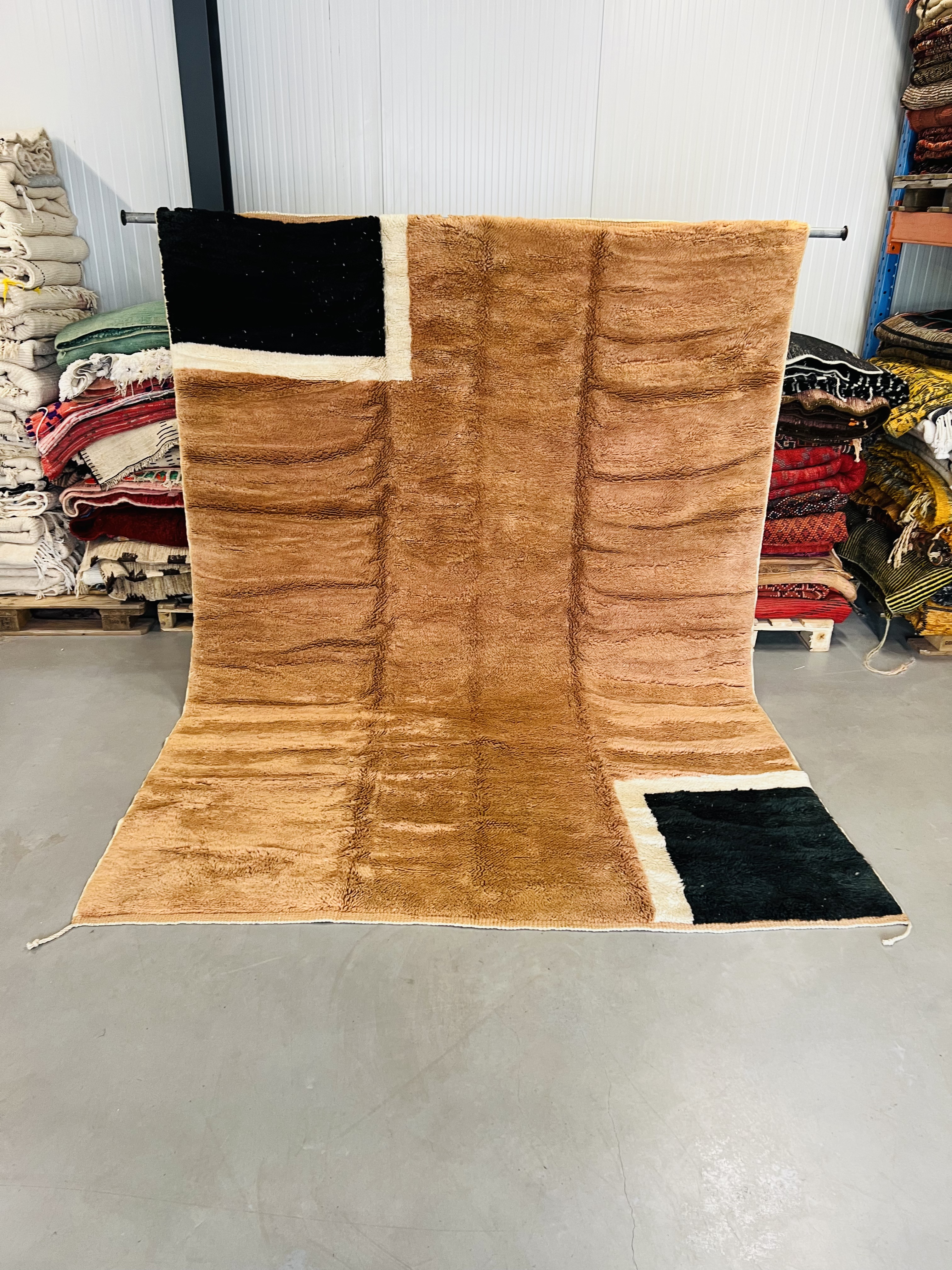 Beni Mrirt Rug 306 x 221 - Moroccan Beni Ouarain rug