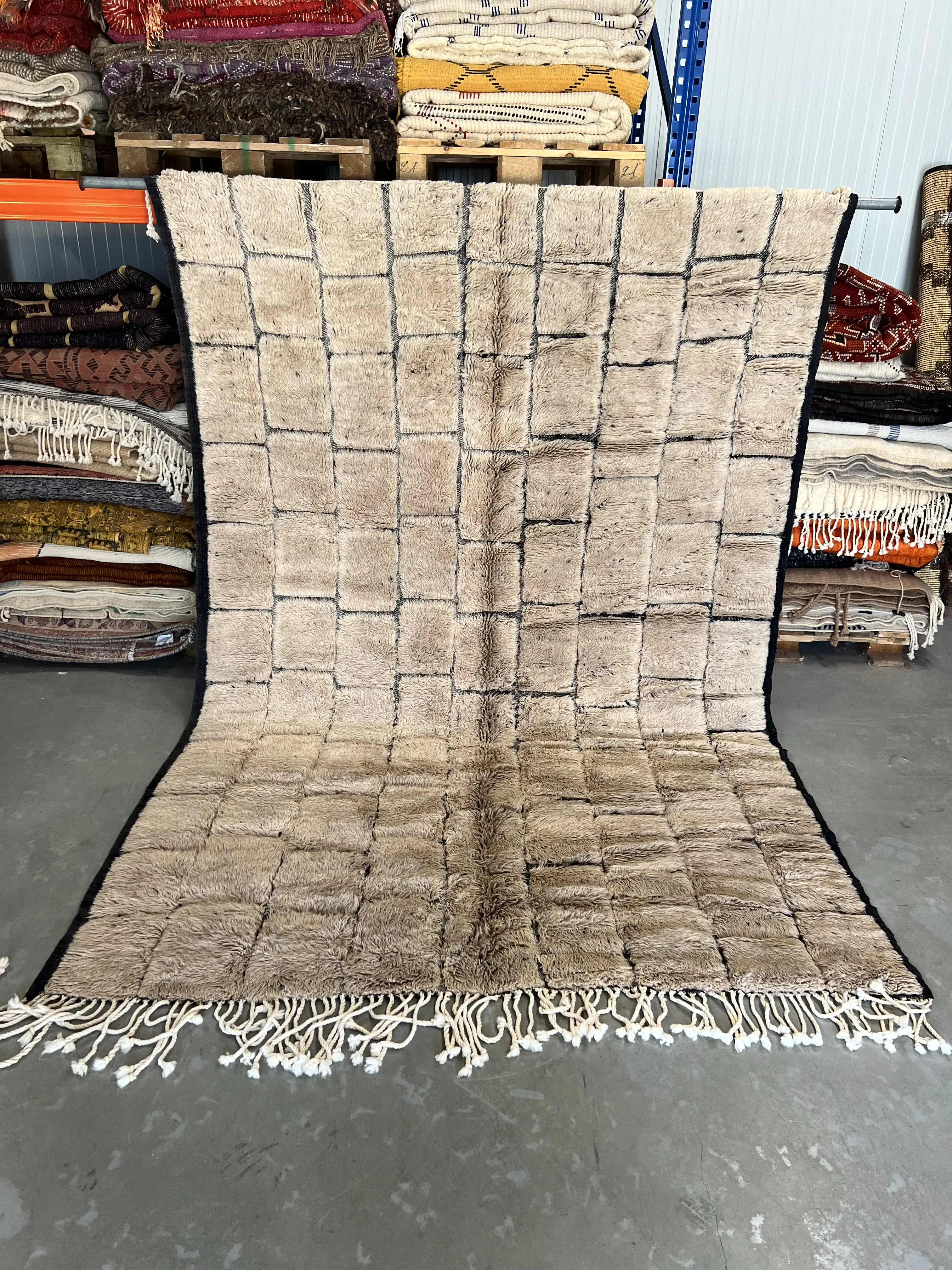 Beni Mrirt Rug Rug 300 x 206 - Moroccan Beni Ouarain rug