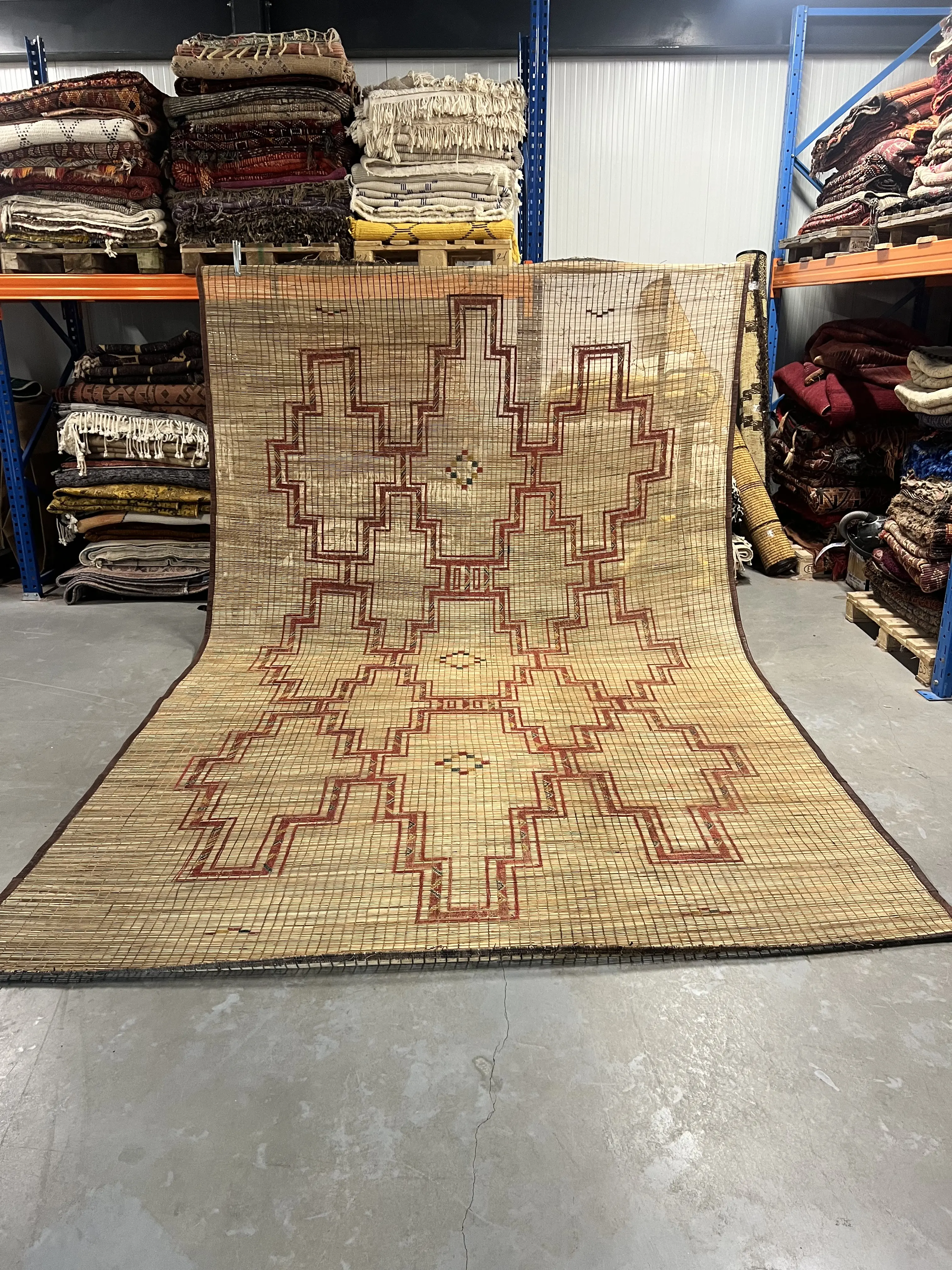 Vintage Tuareg Mat 431 x 255 - Moroccan Beni Ouarain rug