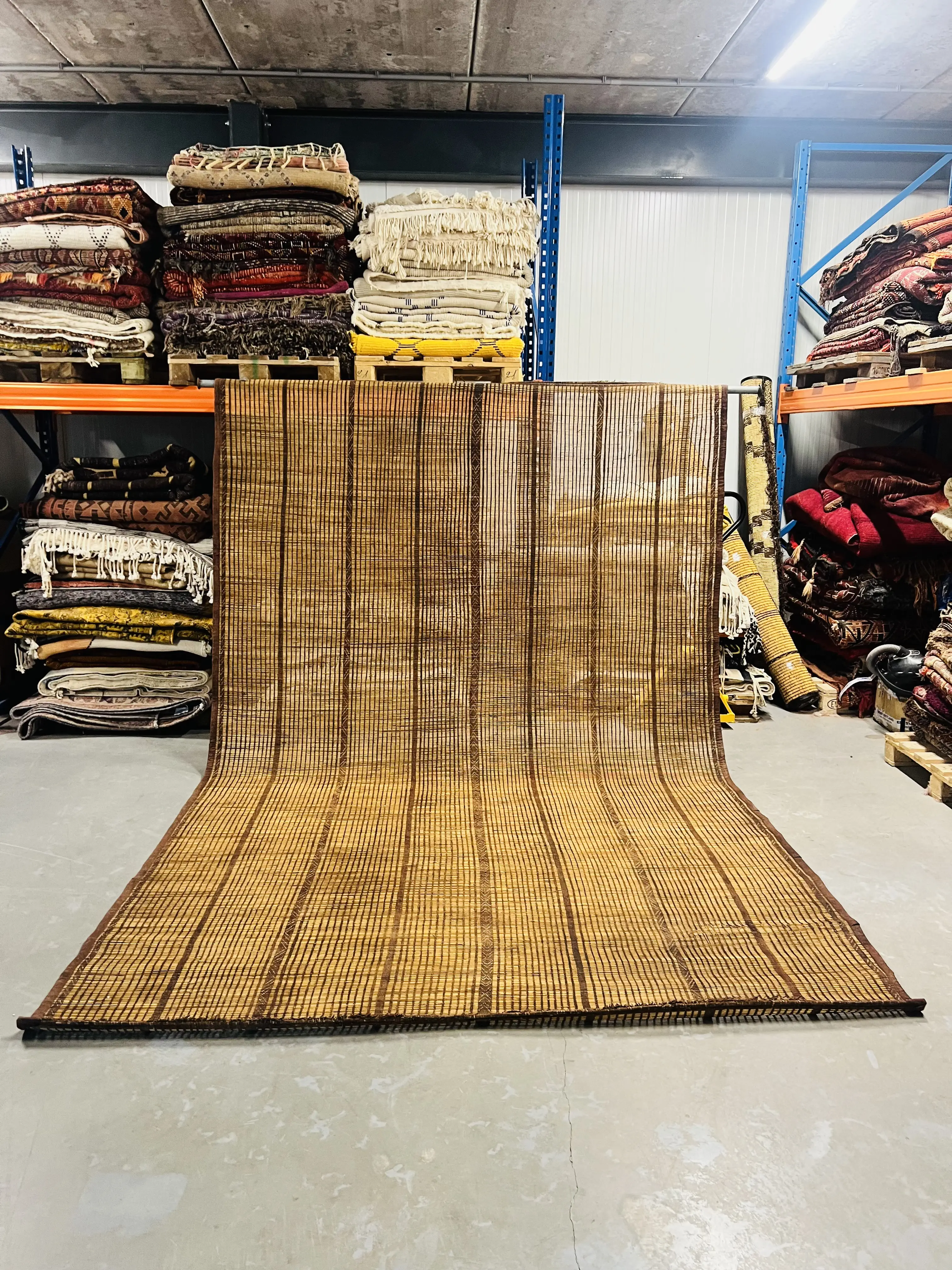 Vintage Tuareg Mat 365 x 233 - Moroccan Beni Ouarain rug