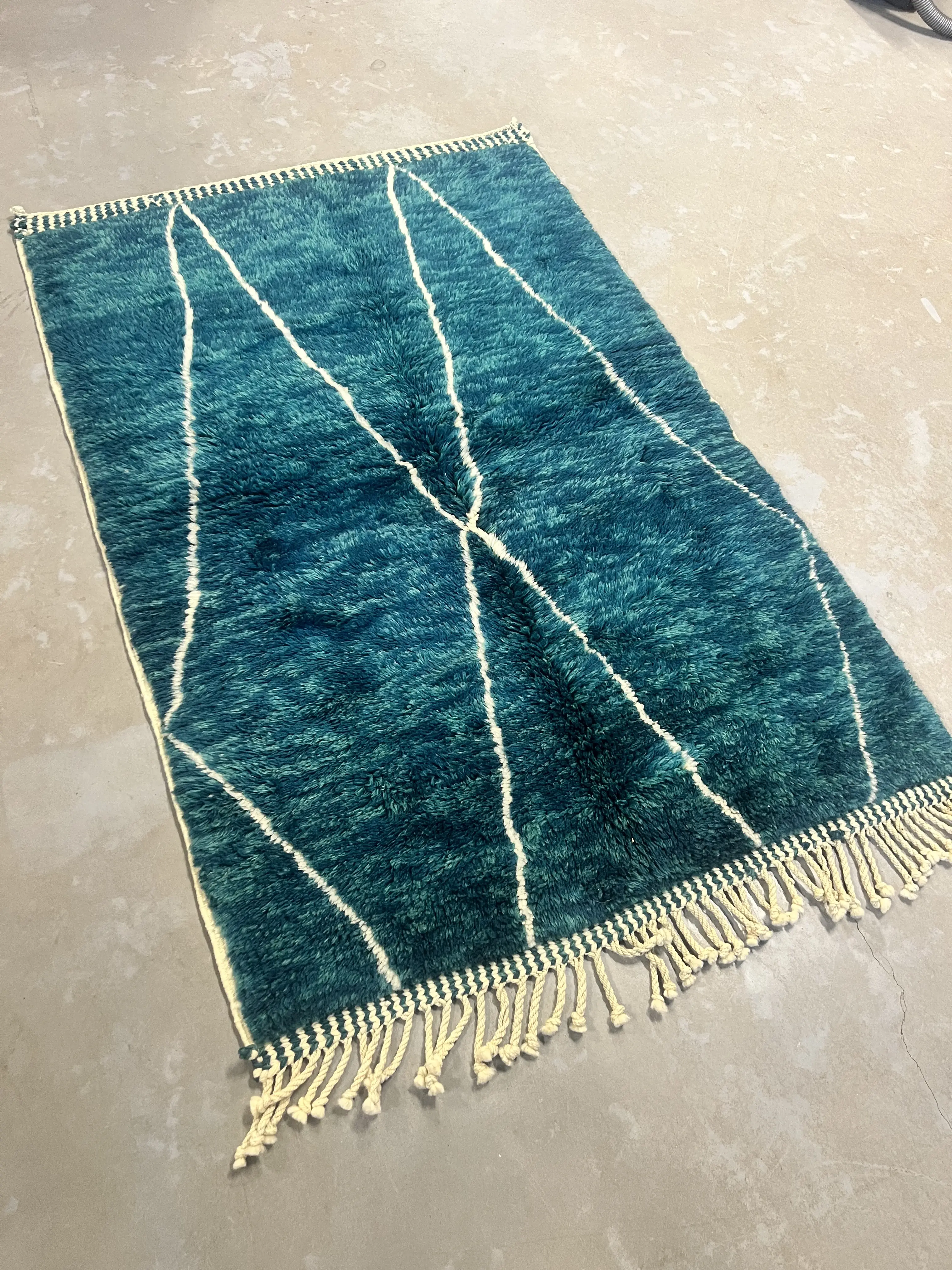 Beni Mrirt Rug 158 x 102 - Moroccan Beni Ouarain rug