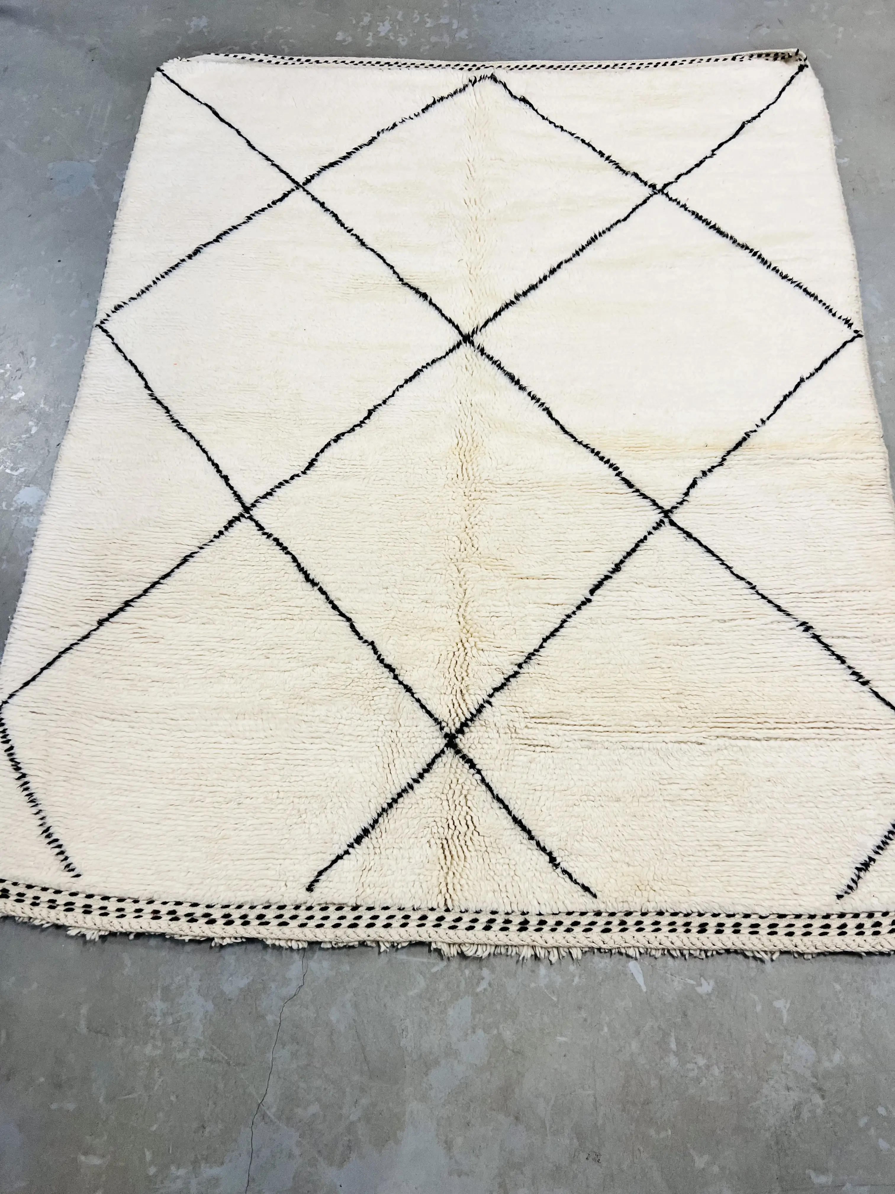 Beni Mrirt Rug 280 x 219 PRE ORDER - Moroccan Beni Ouarain rug