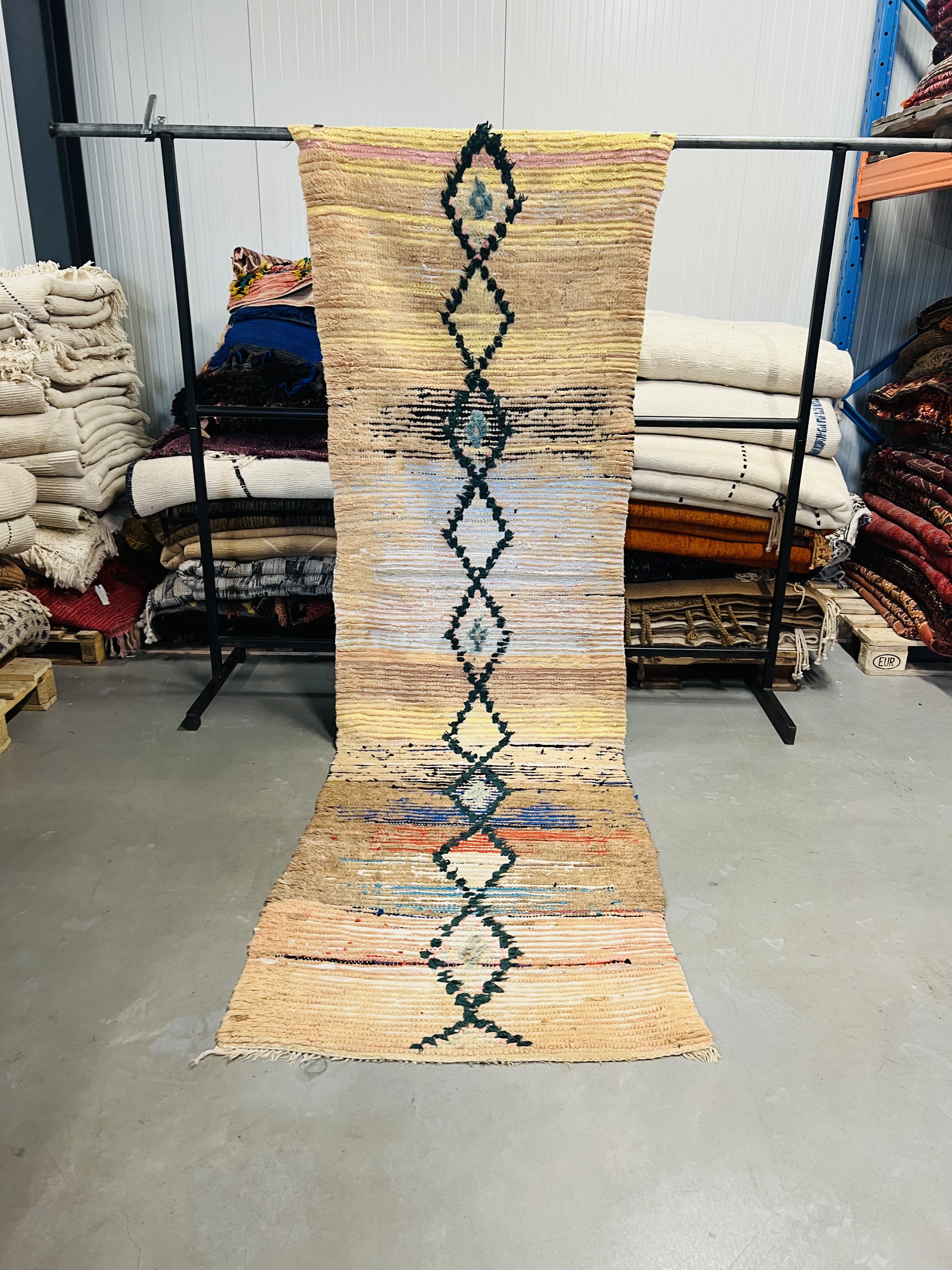 Boujaad Runner 308 x 91 - Moroccan Beni Ouarain rug