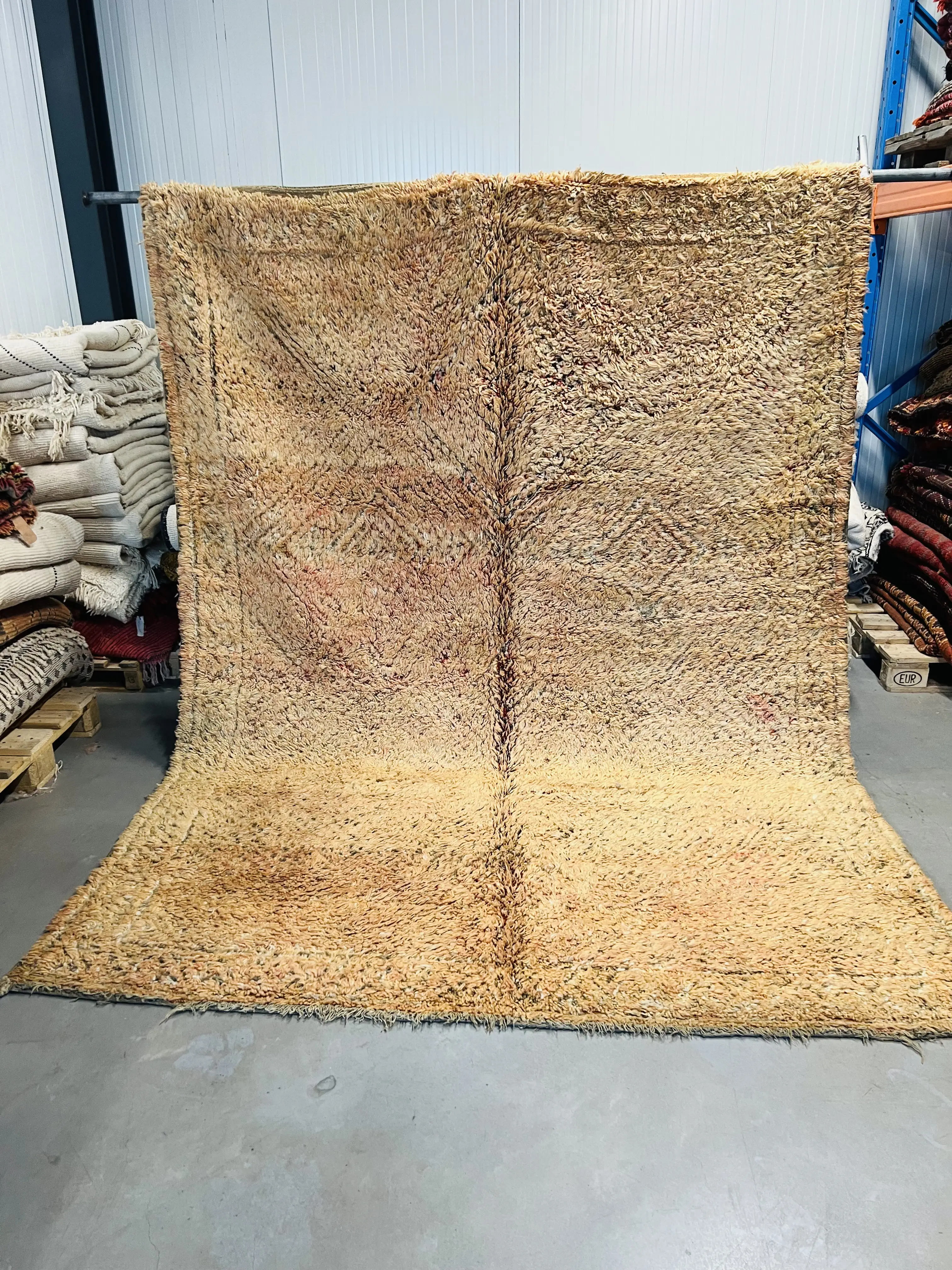 Beni Mguild Rug 286 x 210 - Moroccan Beni Ouarain rug