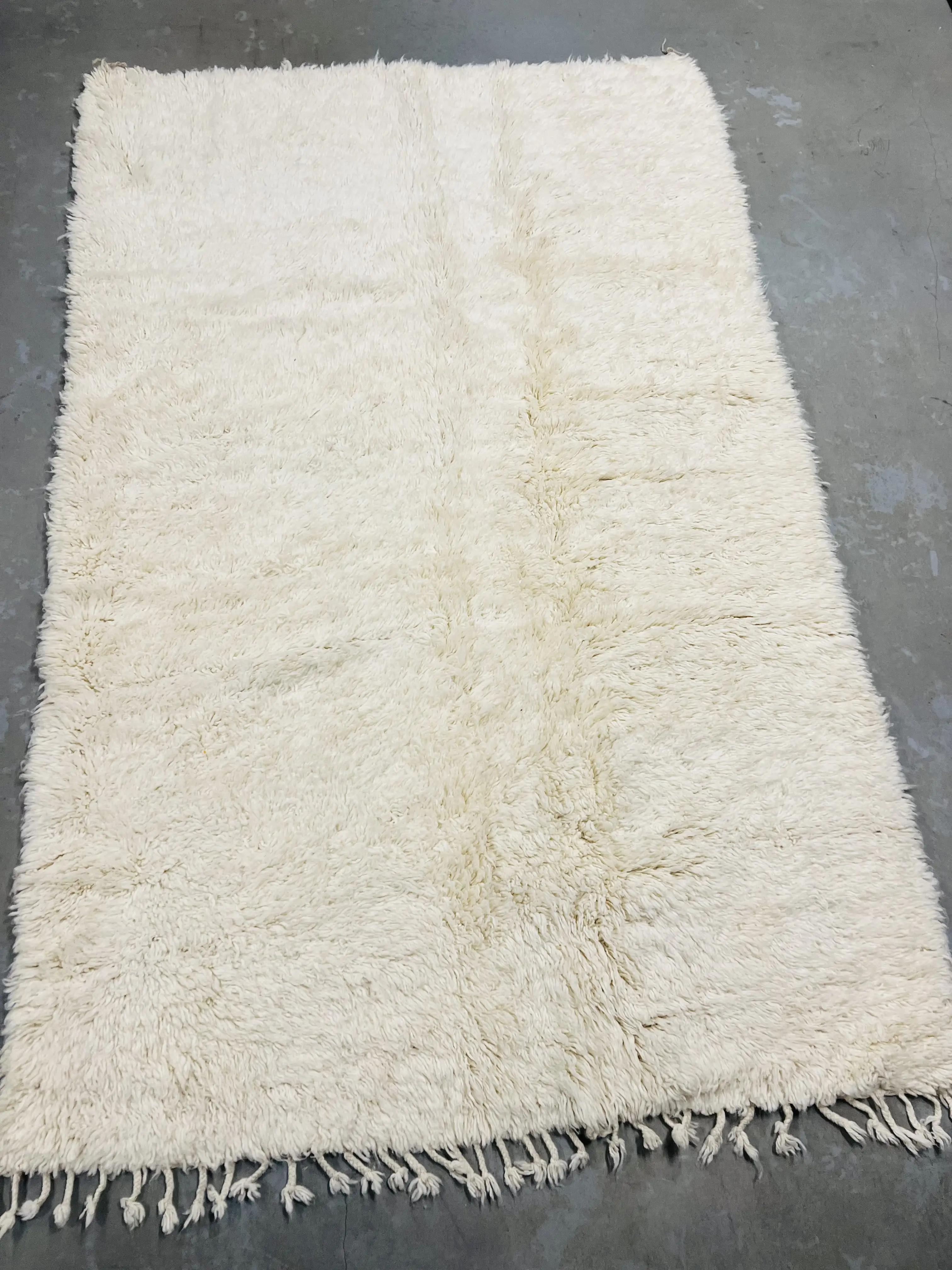 Authentic Beni Ouarain Rug 264 x 173 - Moroccan Beni Ouarain rug