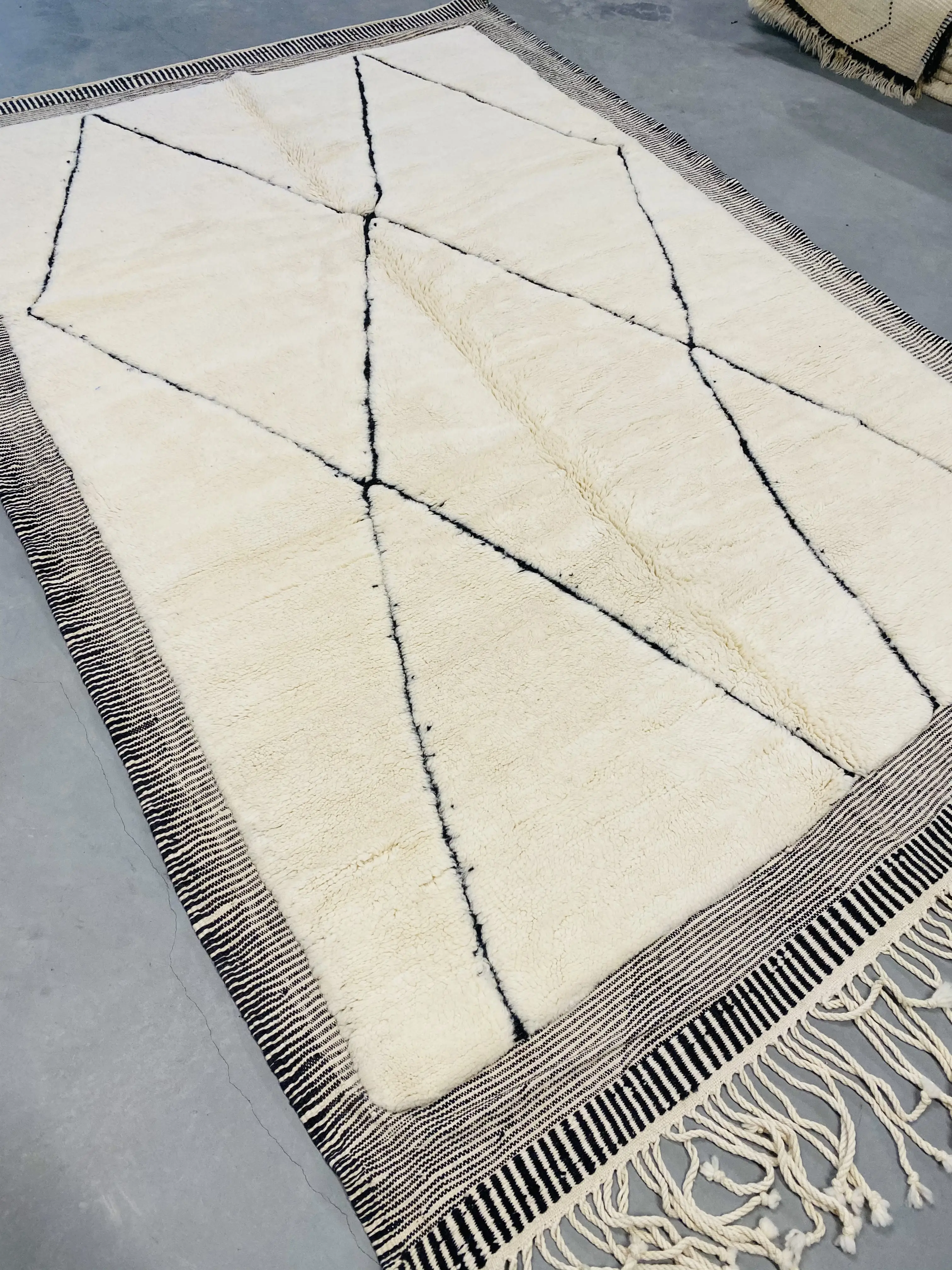 Beni Mrirt Rug 305 x 205 Pre Order - Moroccan Beni Ouarain rug