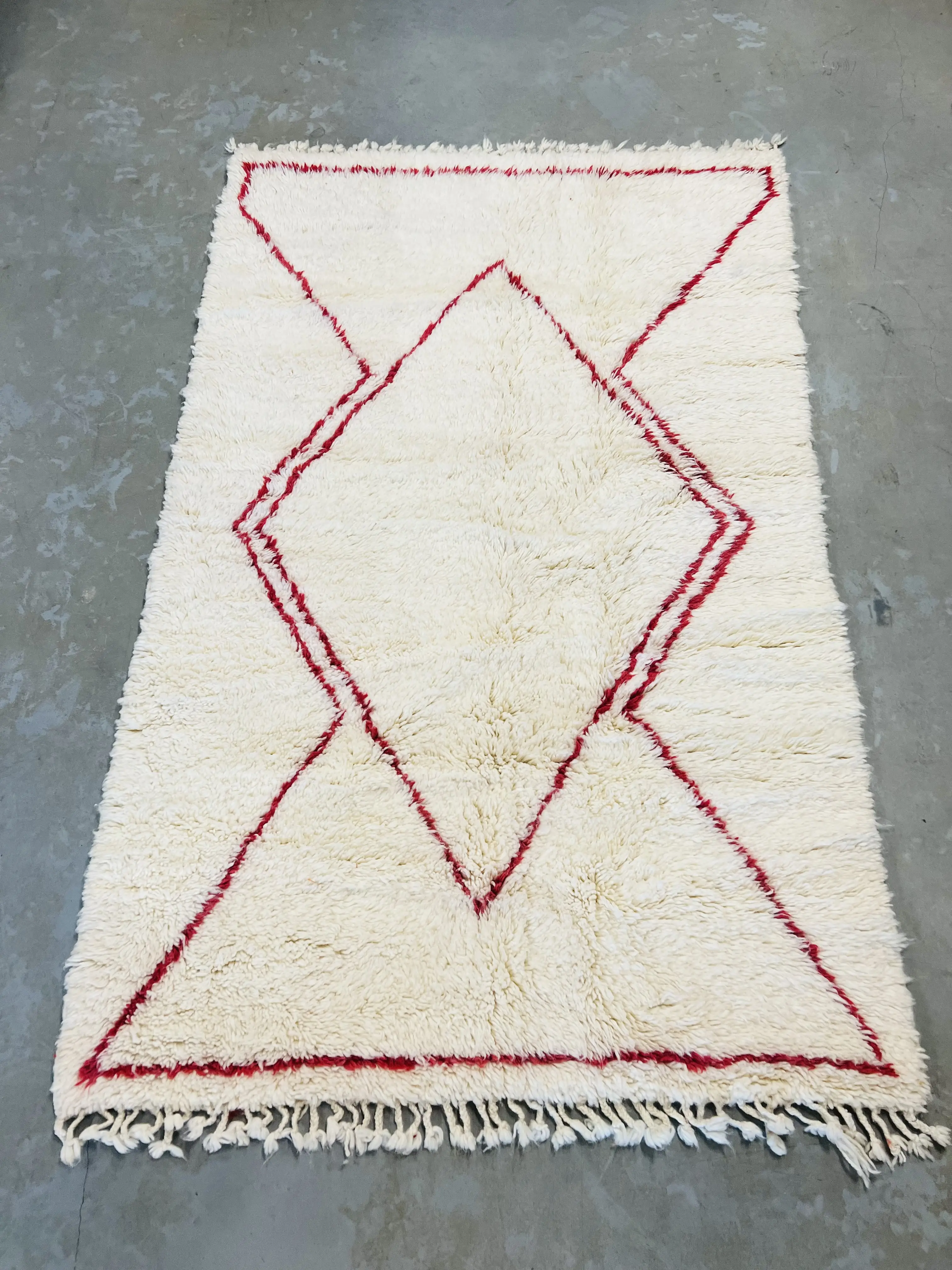 Modern Beni Ouarain Rug 221 x 139 - Moroccan Beni Ouarain rug